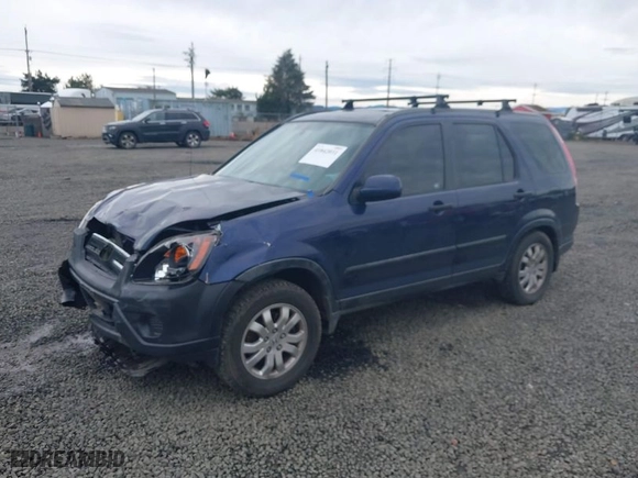2006 Honda CR-V EX with VIN JHLRD68816C017988, listed as a IAAI auction lot 41842031 with 204,947 mi miles. Bid and sale history available at carsss.com. Image 2.