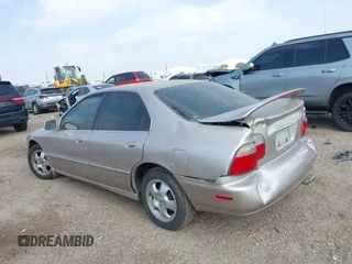 1997 Honda Accord Special Edition with VIN 1HGCD5609VA053062, listed as a IAAI auction lot 41956666 with 217,186 mi miles and . Bid and sale history available at carsss.com. Image 14.