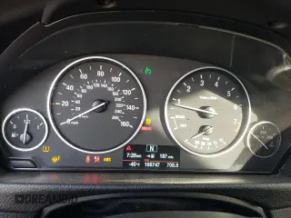 2013 BMW 3 Series 328i xDrive with VIN WBA3B3C56DF541618, listed as a Copart auction lot 49342235 with 166,747 mi miles and Salvage title. Bid and sale history available at DreamBid. Image 9.