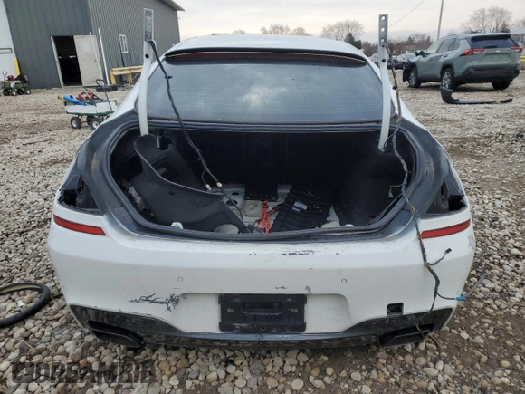 2013 BMW 6 Series 650i xDrive with VIN WBA6B4C58DD098709, listed as a Copart auction lot 43067925 with 0 mi miles and Non Repairable. Bid and sale history available at carsss.com. Image 6.