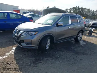 2017 Nissan Rogue S with VIN KNMAT2MT0HP568120, listed as a IAAI auction lot 41700980 with 154,234 mi miles. Bid and sale history available at carsss.com. Image 16.