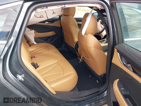 2018 Buick LaCrosse Premium with VIN 1G4ZR5SS9JU117882, listed as a IAAI auction lot 39161658 with 72,662 mi miles. Bid and sale history available at carsss.com. Image 8.