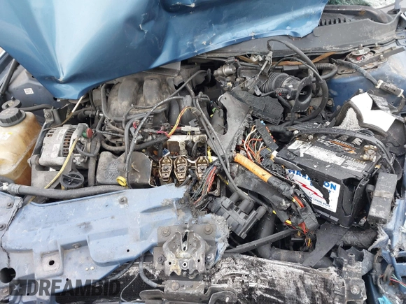 2004 Ford Taurus SE with VIN 1FAFP53U74A140294, listed as a IAAI auction lot 41630953 with Not Provided miles and . Bid and sale history available at DreamBid. Image 18.