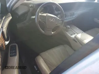 2020 Lexus LS with VIN JTHD51FF4L5012839, listed as a Copart auction lot 74348624 with 0 mi miles and Non Repairable. Bid and sale history available at carsss.com. Image 8.