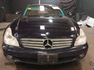 2007 Mercedes-Benz CLS-Class 5.5L with VIN WDDDJ72X77A106148, listed as a IAAI auction lot 41993651 with 158,291 mi miles. Bid and sale history available at carsss.com. Image 13.