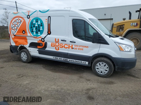 2018 Ford Transit Cargo с VIN 1FTYR2CG3JKB26615, выставлен на аукционе Copart как лот 55479515 с пробегом 74 934 миль миль и Списание • Salvage title. История ставок и продаж доступна на DreamBid. Изображение 4.