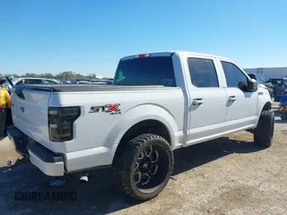 2017 Ford F-150 XL with VIN 1FTEW1EF2HKD29256, listed as a IAAI auction lot 40857081 with 184,410 mi miles and . Bid and sale history available at DreamBid. Image 4.