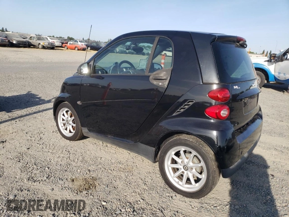 2008 Smart fortwo Pure with VIN WMEEJ31X68K141107, listed as a Copart auction lot 61967365 with Not provided miles and Clean title. Bid and sale history available at DreamBid. Image 2.