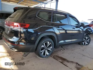 2024 Volkswagen Atlas SE with VIN 1V2LR2CAXRC577437, listed as a Copart auction lot 43693485 with 8,342 mi miles and Salvage title. Bid and sale history available at DreamBid. Image 3.