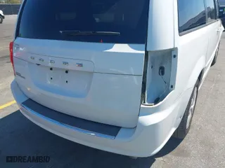 2016 Dodge Grand Caravan SE with VIN 2C4RDGBG3GR398660, listed as a IAAI auction lot 41899048 with 157,551 mi miles. Bid and sale history available at carsss.com. Image 17.