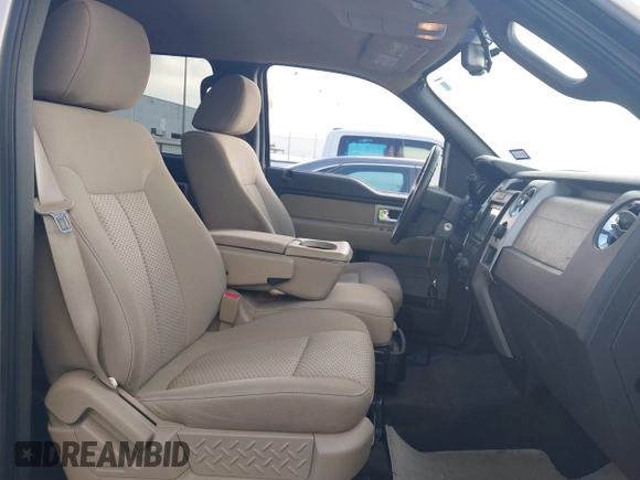 2010 Ford F-150 XL with VIN 1FTEW1C87AFA12768, listed as a IAAI auction lot 41450277 with 89,314 mi miles. Bid and sale history available at carsss.com. Image 5.