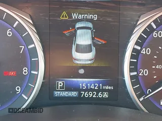 2015 Infiniti Q50 Premium with VIN JN1BV7AP8FM351418, listed as a IAAI auction lot 41488091 with 151,421 mi miles. Bid and sale history available at carsss.com. Image 16.