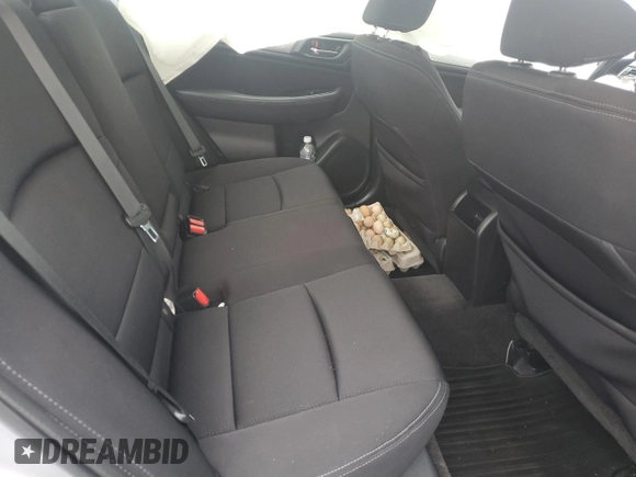 2015 Subaru Legacy 2.5i Premium with VIN 4S3BNAC69F3015605, listed as a Copart auction lot 57406273 with 118,288 mi miles. Bid and sale history available at carsss.com. Image 10.
