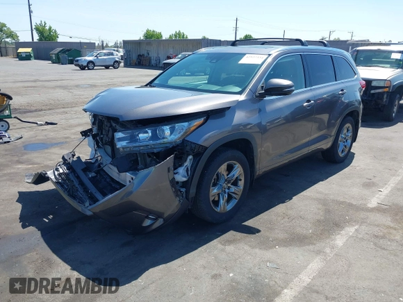 2018 Toyota Highlander Limited with VIN 5TDDZRFH1JS851022, listed as a IAAI auction lot 42527334 with 69,991 mi miles and . Bid and sale history available at DreamBid. Image 18.
