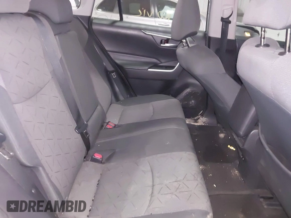 2020 Toyota RAV4 XLE with VIN 2T3P1RFV8LC099090, listed as a IAAI auction lot 41830989 with 99,024 mi miles. Bid and sale history available at carsss.com. Image 8.