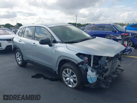 2024 Toyota Corolla Cross L with VIN 7MUAAAAG2RV116884, listed as a IAAI auction lot 42288475 with 10,539 mi miles and . Bid and sale history available at DreamBid. Image 1.
