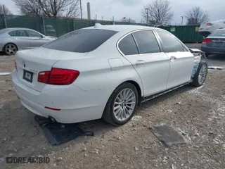 2012 BMW 5 Series 535i xDrive with VIN WBAFU7C58CDU62346, listed as a IAAI auction lot 41628782 with 116,290 mi miles. Bid and sale history available at carsss.com. Image 4.