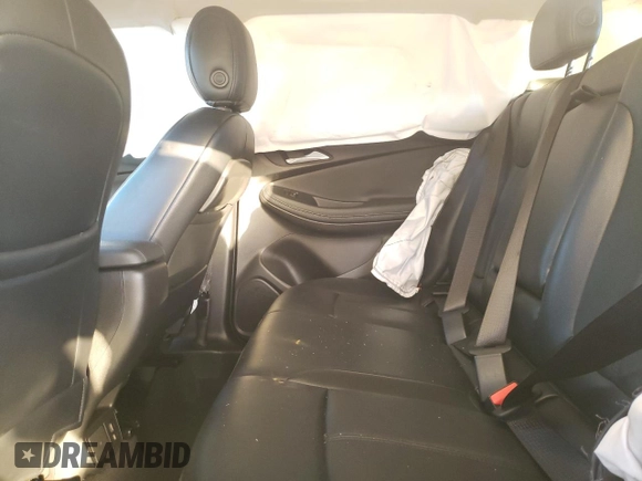 2020 Buick Encore GX Select with VIN KL4MMDS20LB071679, listed as a Copart auction lot 79948384 with 31,439 mi miles and Non repairable. Bid and sale history available at DreamBid. Image 11.
