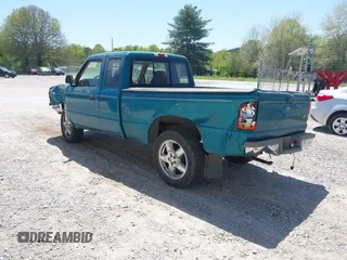 1993 Ford Ranger Splash z VIN 1FTCR14X1PTA66114, wystawiony jako IAAI lot #42043794 z przebiegiem 36 596 mil mil oraz . Historia ofert i sprzedaży dostępna na DreamBid. Obrazek 3.