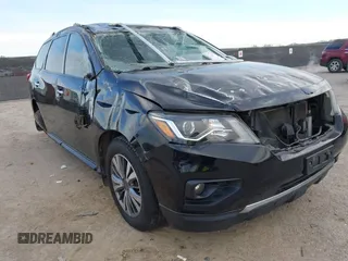 2018 Nissan Pathfinder S z VIN 5N1DR2MN0JC664819, wystawiony jako IAAI lot #41279553 z przebiegiem 117 447 mil mil oraz . Historia ofert i sprzedaży dostępna na DreamBid. Obrazek 1.