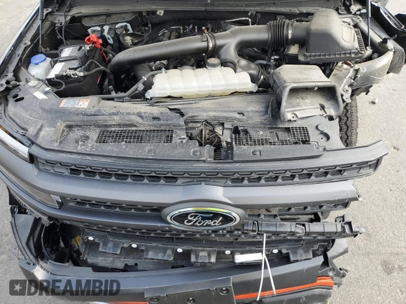 2024 Ford Expedition Timberline z VIN 1FMJU1RG0REA17472, wystawiony jako Copart lot #68238424 z przebiegiem Nie podano mil oraz Szkoda całkowita • Salvage title. Historia ofert i sprzedaży dostępna na DreamBid. Obrazek 14.