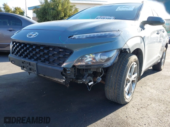 2022 Hyundai Kona SEL with VIN KM8K62AB2NU812222, listed as a IAAI auction lot 41960027 with 83,529 mi miles. Bid and sale history available at carsss.com. Image 6.