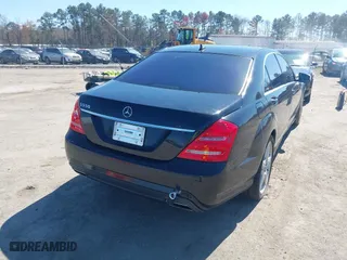 2011 Mercedes-Benz S-Class S 550 with VIN WDDNG7BB7BA398237, listed as a IAAI auction lot 41902655 with 144,321 mi miles. Bid and sale history available at carsss.com. Image 4.