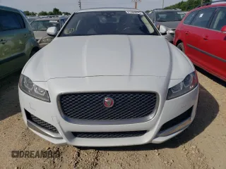 2018 Jaguar XF с VIN SAJBJ4FNXJCY56259, выставлен на аукционе Copart как лот 61969825 с пробегом 129 273 миль миль и Чистый • Clean title. История ставок и продаж доступна на DreamBid. Изображение 5.