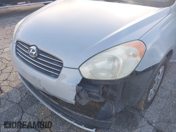 2006 Hyundai Accent GLS with VIN KMHCN46C86U007833, listed as a IAAI auction lot 41760603 with 60,030 mi miles. Bid and sale history available at carsss.com. Image 6.