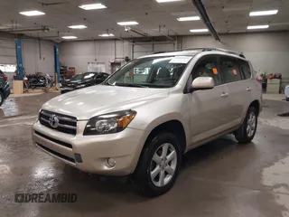 2006 Toyota RAV4 Limited z VIN JTMZD31VX66009253, wystawiony jako IAAI lot #42301921 z przebiegiem 226 000 mil mil oraz . Historia ofert i sprzedaży dostępna na DreamBid. Obrazek 2.