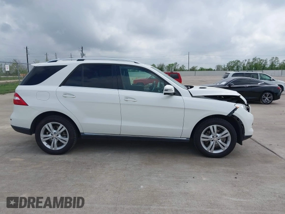 2015 Mercedes-Benz M 350 with VIN 4JGDA5JBXFA528171, listed as a IAAI auction lot 41931784 with 92,163 mi miles and . Bid and sale history available at DreamBid. Image 13.