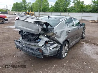 2013 Kia Optima SX z VIN 5XXGR4A65DG120332, wystawiony jako IAAI lot #42323216 z przebiegiem Nie podano mil oraz . Historia ofert i sprzedaży dostępna na DreamBid. Obrazek 4.