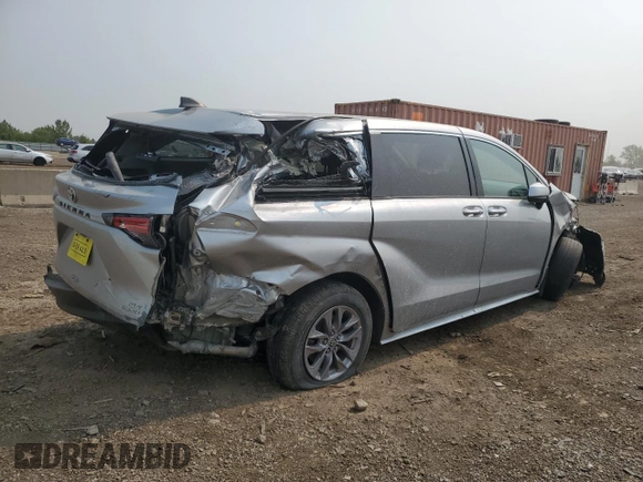 2022 Toyota Sienna XLE with VIN 5TDYRKEC0NS128511, listed as a Copart auction lot 59043675 with 57,573 mi miles and Salvage title. Bid and sale history available at DreamBid. Image 3.