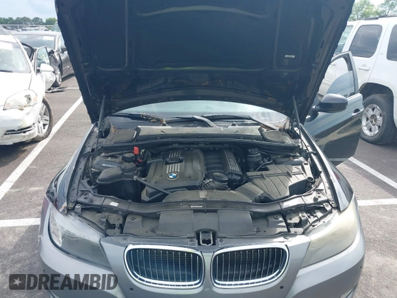 2011 BMW 3 Series 328i with VIN WBAPH7C50BE681318, listed as a IAAI auction lot 42379473 with 202,033 mi miles and . Bid and sale history available at DreamBid. Image 10.