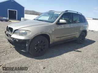 2011 BMW X5 35i with VIN 5UXZV4C53BL412825, listed as a Copart auction lot 54332845 with 167,918 mi miles and Clean Title. Bid and sale history available at carsss.com. Image 1.