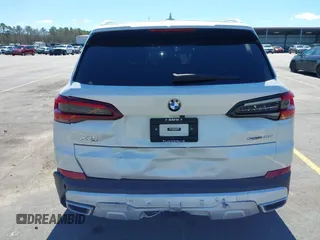 2022 BMW X5 sDrive40i with VIN 5UXCR4C07N9M97460, listed as a IAAI auction lot 41737440 with 1 mi miles. Bid and sale history available at carsss.com. Image 6.