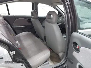 2003 Saturn ION ION 1 z VIN 1G8AG52F83Z191594, wystawiony jako IAAI lot #41008011 z przebiegiem 99 405 mil mil oraz . Historia ofert i sprzedaży dostępna na DreamBid. Obrazek 8.