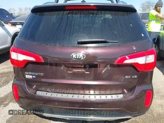 2015 Kia Sorento SX Limited with VIN 5XYKW4A76FG589701, listed as a IAAI auction lot 41661272 with 91,633 mi miles. Bid and sale history available at carsss.com. Image 16.