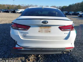 2017 Kia Optima LX 1.6T with VIN 5XXGT4L15HG172231, listed as a IAAI auction lot 41320480 with 129,778 mi miles. Bid and sale history available at carsss.com. Image 16.