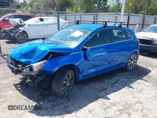2018 Hyundai Elantra z VIN KMHH35LE7JU020511, wystawiony jako IAAI lot #41965810 z przebiegiem 50 753 mil mil oraz . Historia ofert i sprzedaży dostępna na DreamBid. Obrazek 17.