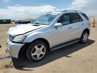 2008 Mercedes-Benz M 550 with VIN 4JGBB72E18A361677, listed as a Copart auction lot 60678345 with 111,512 mi miles and Salvage title. Bid and sale history available at DreamBid. Image 1.