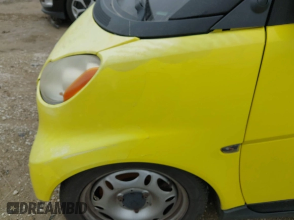 2008 Smart fortwo Pure z VIN WMEEJ31X58K163695, wystawiony jako IAAI lot #41967790 z przebiegiem 133 970 mil mil oraz . Historia ofert i sprzedaży dostępna na DreamBid. Obrazek 14.