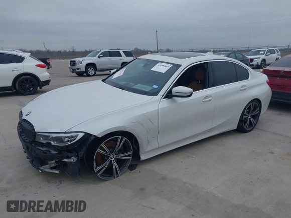 2021 BMW 3 Series 330i z VIN 3MW5R1J08M8B58921, wystawiony jako IAAI lot #41495865 z przebiegiem 82 971 mil mil oraz . Historia ofert i sprzedaży dostępna na DreamBid. Obrazek 17.