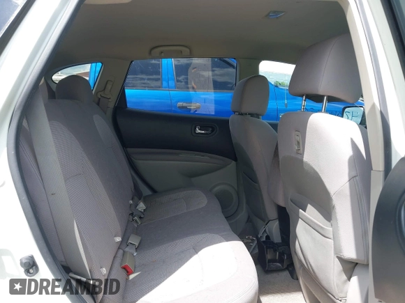2010 Nissan Rogue S with VIN JN8AS5MT3AW011898, listed as a IAAI auction lot 42040480 with 188,700 mi miles and . Bid and sale history available at carsss.com. Image 8.