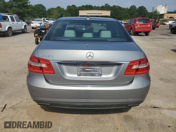 2012 Mercedes-Benz E 350 Luxury with VIN WDDHF5KB7CA572510, listed as a Copart auction lot 61832655 with 190,663 mi miles and Clean title. Bid and sale history available at DreamBid. Image 6.