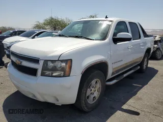2008 Chevrolet Avalanche LTZ with VIN 3GNFK12328G172403, listed as a Copart auction lot 61928195 with 274,745 mi miles and Salvage title. Bid and sale history available at DreamBid. Image 1.