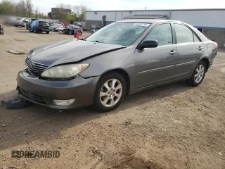 2006 Toyota Camry LE z VIN 4T1BF30K46U628070, wystawiony jako Copart lot #54582755 z przebiegiem 278 805 mil mil oraz Szkoda całkowita • Salvage title. Historia ofert i sprzedaży dostępna na DreamBid. Obrazek 1.