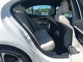 2025 Mercedes-Benz C 300 with VIN W1KAF4GB8SR278439, listed as a IAAI auction lot 42477822 with 566 mi miles and . Bid and sale history available at DreamBid. Image 8.