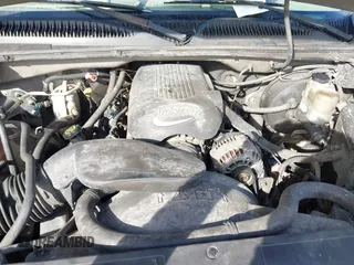 2002 GMC Sierra 1500 SLE z VIN 2GTEC19T221357087, wystawiony jako IAAI lot #41441911 z przebiegiem 319 299 mil mil oraz . Historia ofert i sprzedaży dostępna na DreamBid. Obrazek 10.