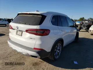 2019 BMW X5 xDrive40i with VIN 5UXCR6C57KLK89021, listed as a Copart auction lot 37425443 with 52,882 mi miles. Bid and sale history available at carsss.com. Image 3.